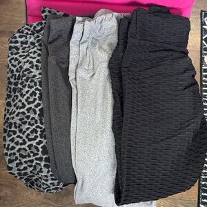 Bundle of athletic pants/(4 pair)Leggings - Leopard, Gray, Black
